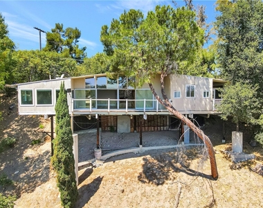 5102 Medina Road - Photo Thumbnail 21