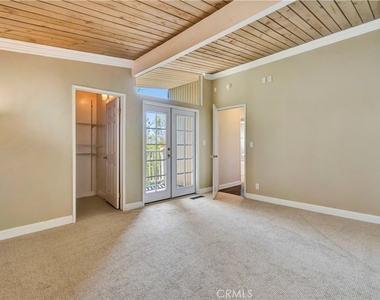 5102 Medina Road - Photo Thumbnail 18