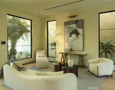 23340 Collins - Photo Thumbnail 15