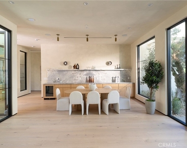 23340 Collins - Photo Thumbnail 17