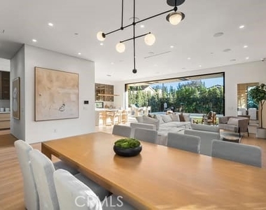 14758 Morrison - Photo Thumbnail 12