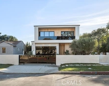 14758 Morrison - Photo Thumbnail 1