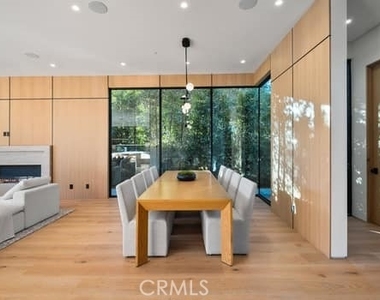 14758 Morrison - Photo Thumbnail 30