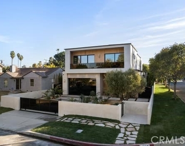 14758 Morrison - Photo Thumbnail 4