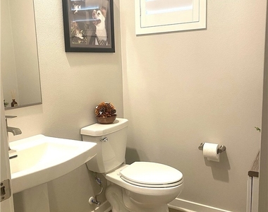 187 Capistrano Drive - Photo Thumbnail 12