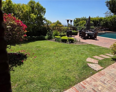 1100 Bel Air Place - Photo Thumbnail 8