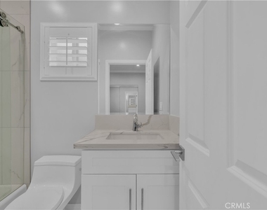 6335 W 82nd Street - Photo Thumbnail 18
