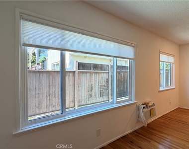 722 Westbourne - Photo Thumbnail 3