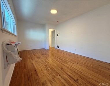 722 Westbourne - Photo Thumbnail 13