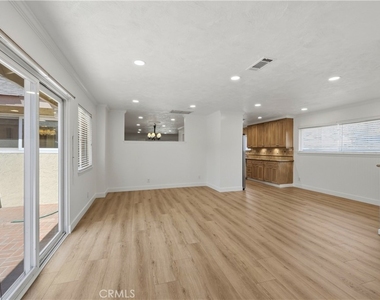 9306 Gregory Street - Photo Thumbnail 18