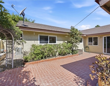 9306 Gregory Street - Photo Thumbnail 40
