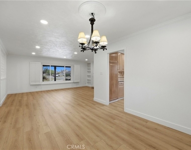 9306 Gregory Street - Photo Thumbnail 10