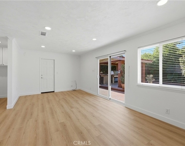 9306 Gregory Street - Photo Thumbnail 17