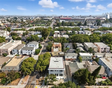 875 W 41st Drive - Photo Thumbnail 22
