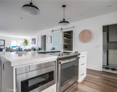 4603 E Ocean Boulevard - Photo Thumbnail 20