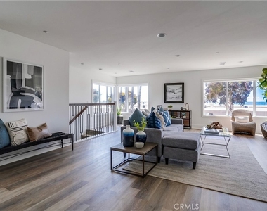 4603 E Ocean Boulevard - Photo Thumbnail 2