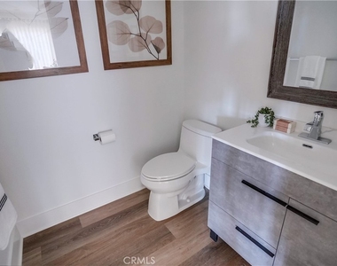 4603 E Ocean Boulevard - Photo Thumbnail 15