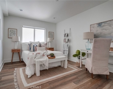 4603 E Ocean Boulevard - Photo Thumbnail 35