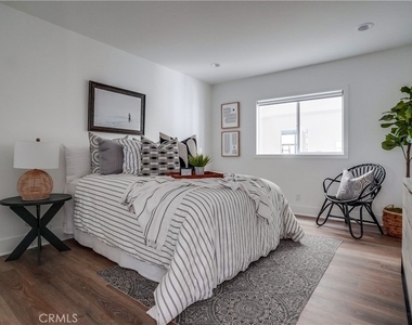 4603 E Ocean Boulevard - Photo Thumbnail 32