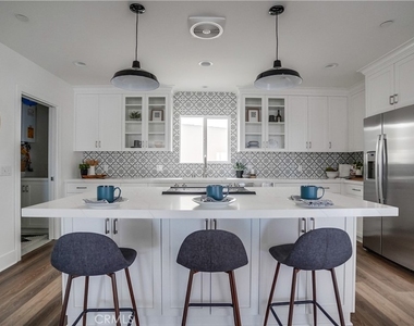 4603 E Ocean Boulevard - Photo Thumbnail 18