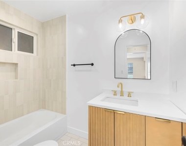 3020 E 3rd - Photo Thumbnail 18