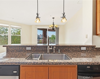 12664 Chapman Avenue - Photo Thumbnail 9