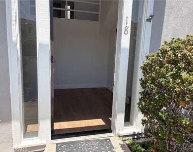501 Herondo - Photo Thumbnail 3