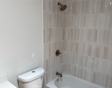 501 Herondo - Photo Thumbnail 12