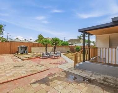 519 S 33rd Street - Photo Thumbnail 24