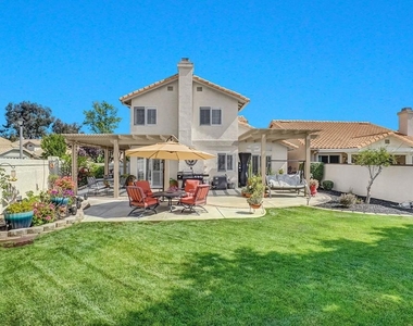 885 Oakland Hills Drive - Photo Thumbnail 46