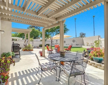 885 Oakland Hills Drive - Photo Thumbnail 40