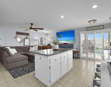 885 Oakland Hills Drive - Photo Thumbnail 23