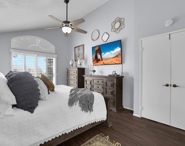 885 Oakland Hills Drive - Photo Thumbnail 28