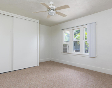 964 Atchison #c Street - Photo Thumbnail 14