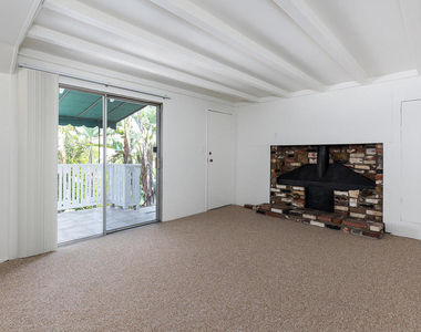 964 Atchison #c Street - Photo Thumbnail 10