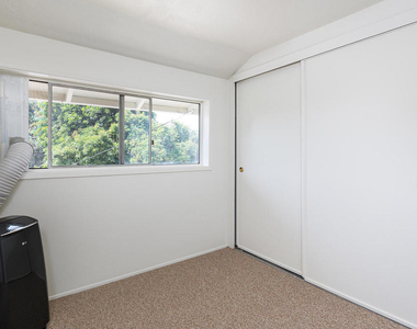 964 Atchison #c Street - Photo Thumbnail 18