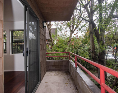 787 Magnolia Avenue - Photo Thumbnail 22