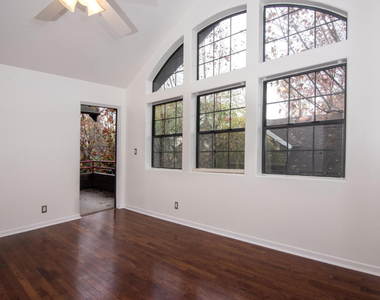 787 Magnolia Avenue - Photo Thumbnail 15