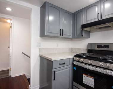 787 Magnolia Avenue - Photo Thumbnail 9