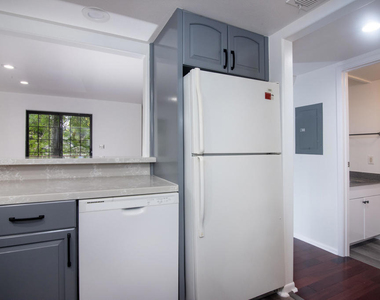 787 Magnolia Avenue - Photo Thumbnail 11