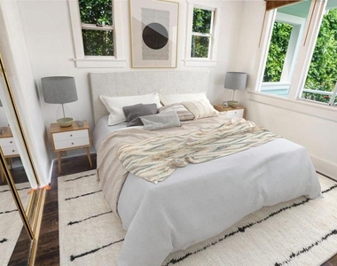 544 Salem Street - Photo Thumbnail 6