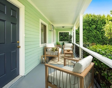 544 Salem Street - Photo Thumbnail 13