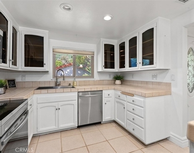 31508 W Nine - Photo Thumbnail 7