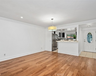 31508 W Nine - Photo Thumbnail 5