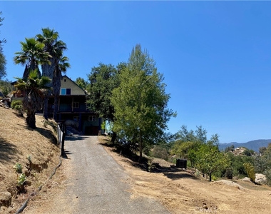 2761 Joan - Photo Thumbnail 4