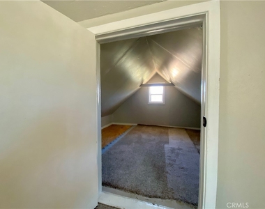 2761 Joan - Photo Thumbnail 34