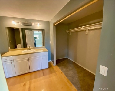 2761 Joan - Photo Thumbnail 39