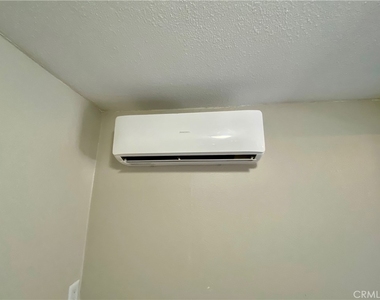 2761 Joan - Photo Thumbnail 41