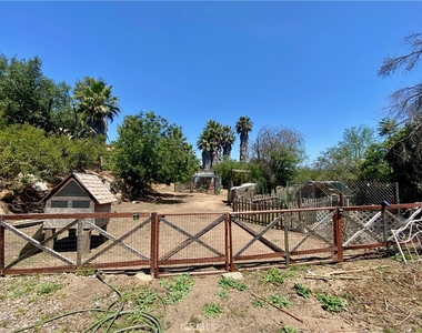 2761 Joan - Photo Thumbnail 70