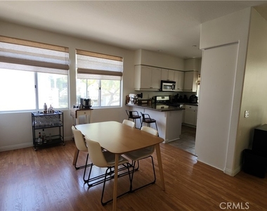 580 N Pageant - Photo Thumbnail 12